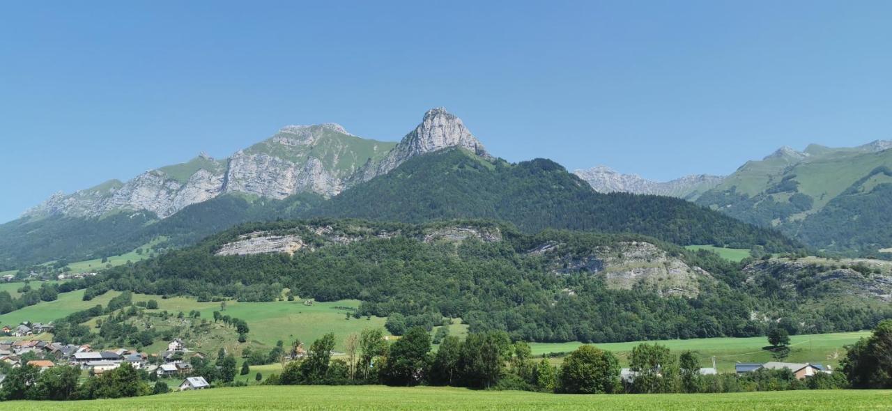 La Grange De Lina Διαμέρισμα Grignon Εξωτερικό φωτογραφία